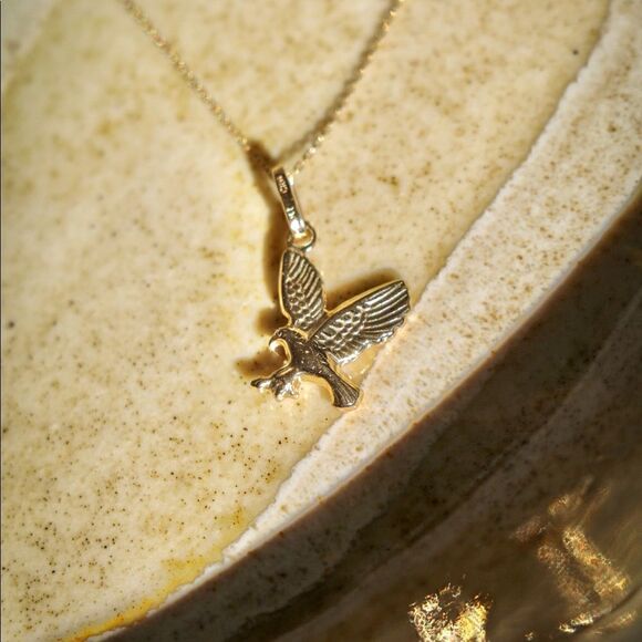 Eagle 14k Solid Gold Pendant perfect gift real gold eagle charm - Picture 3 of 7